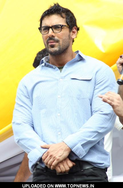 John Abraham Unveil Film-Jhoota Hi Sahi